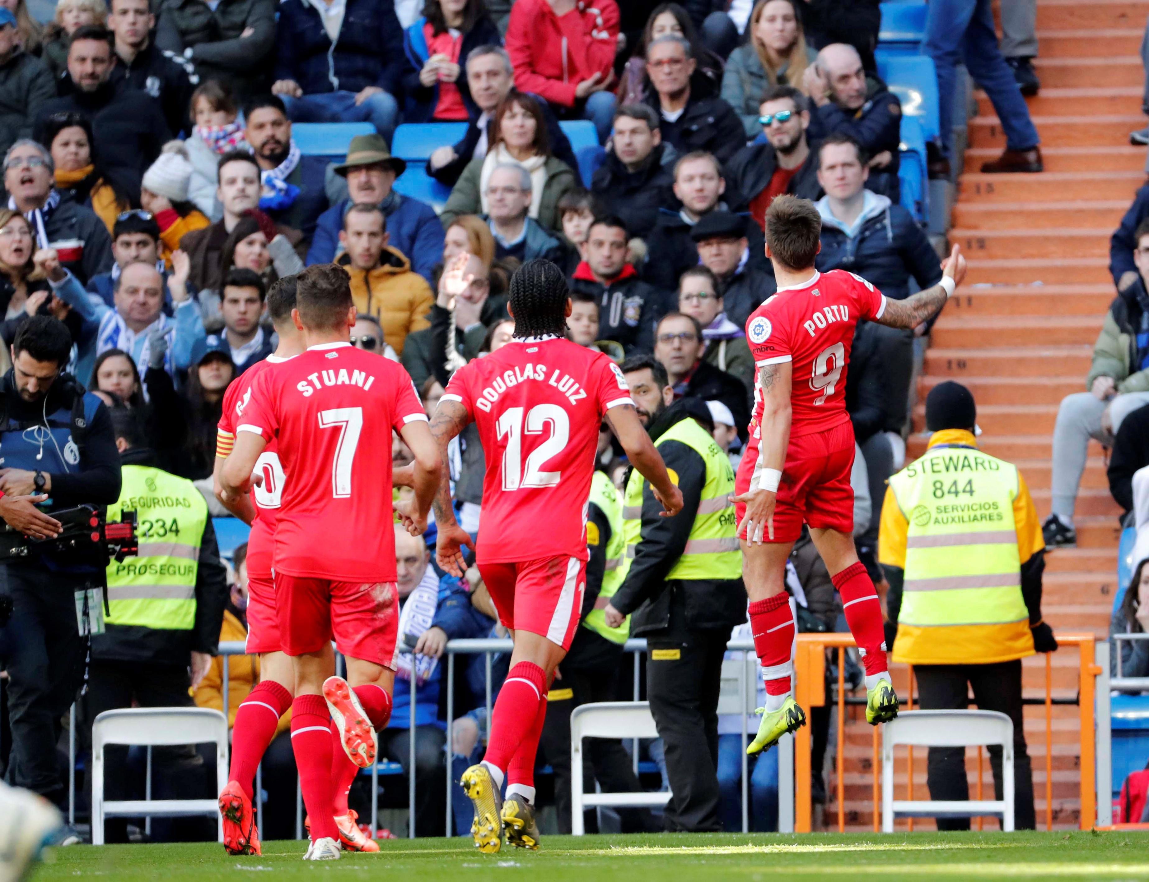 都吸引着全 都吸引着全